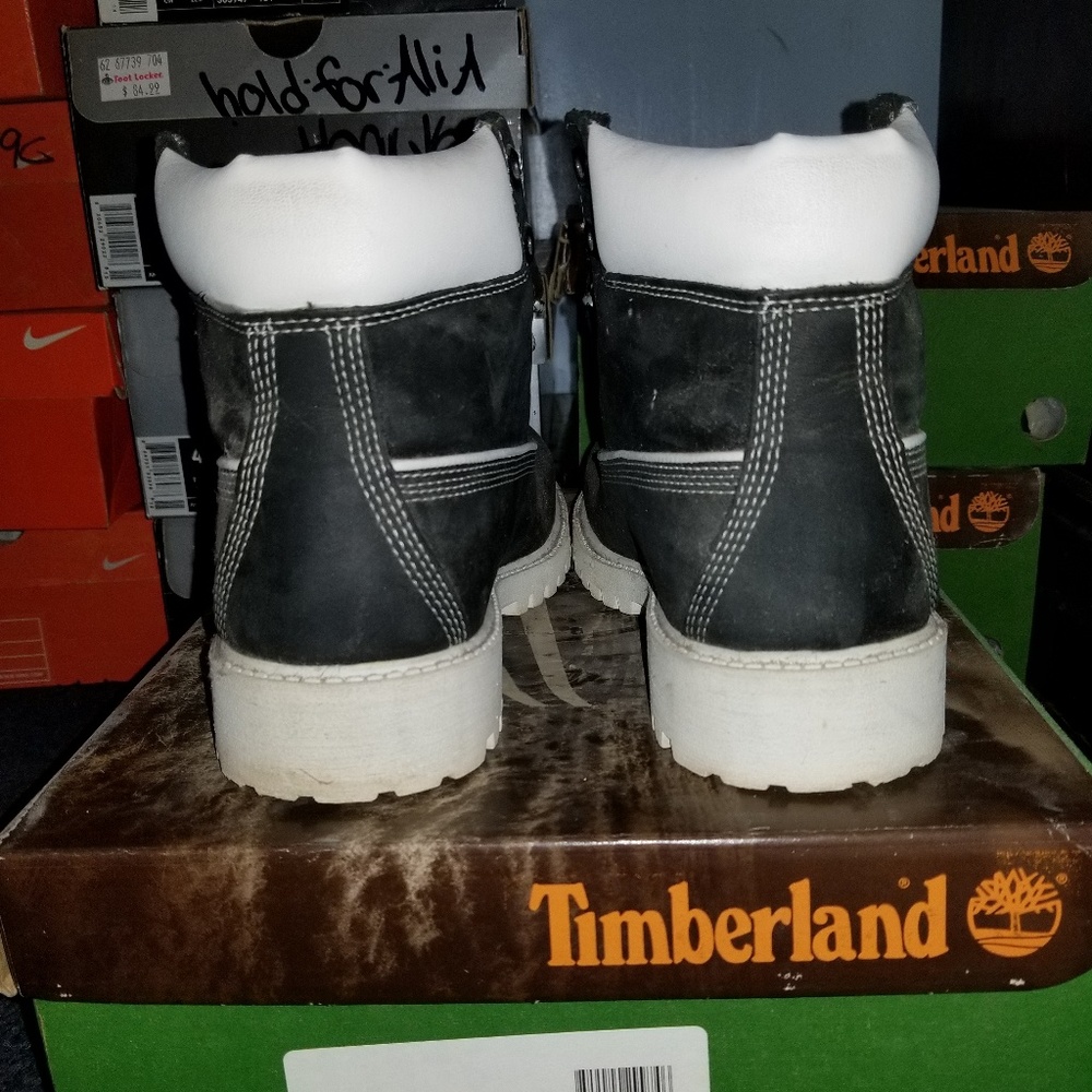 Timberlands - Picture 2 of 2